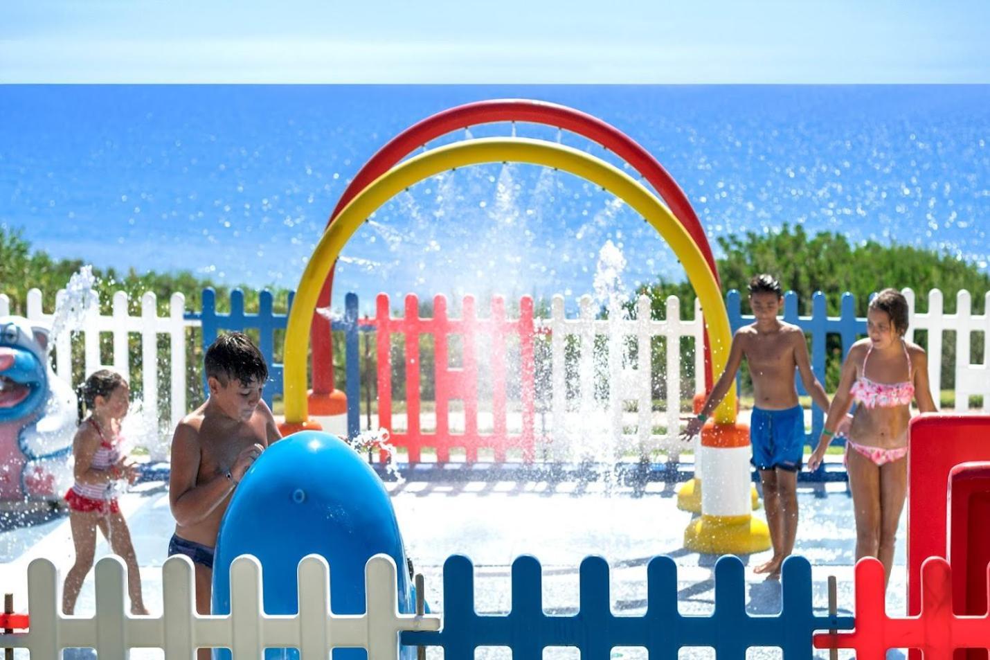 Serenusa Resort Ліката Екстер'єр фото