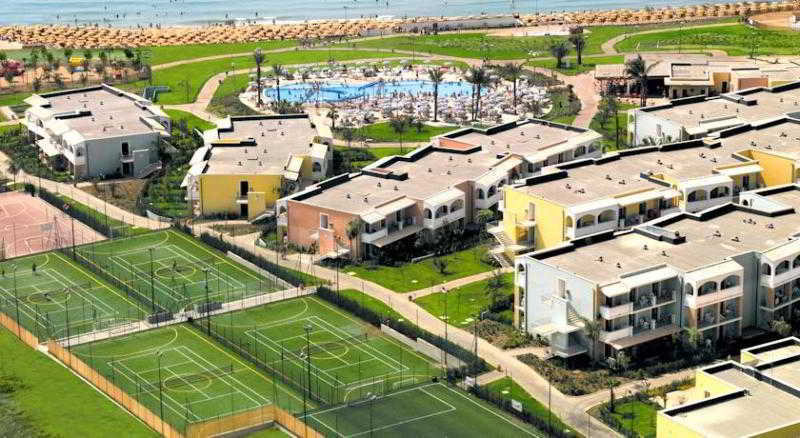 Serenusa Resort Ліката Екстер'єр фото
